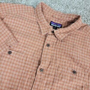 Patagonia Mens XL Brown Plaid Check Button Up Short Sleeve Workshirt